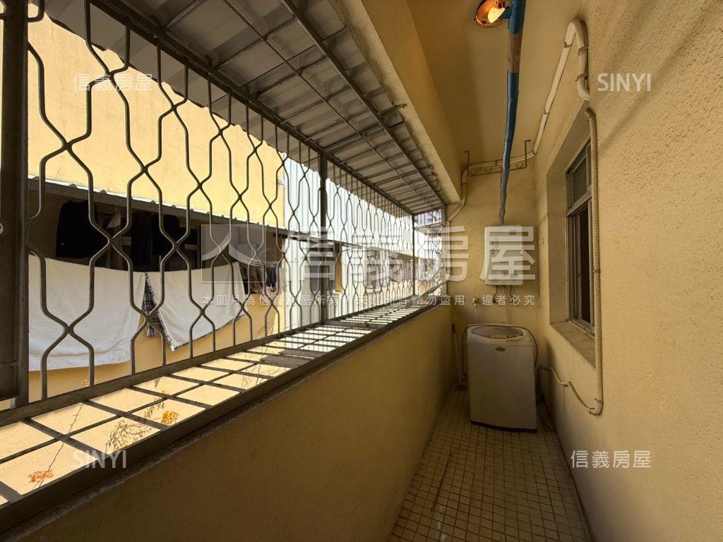 近南紡國泰雙陽台好寓房屋室內格局與周邊環境