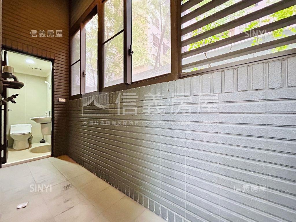 北屯新麗馳約７米面寬樓店房屋室內格局與周邊環境