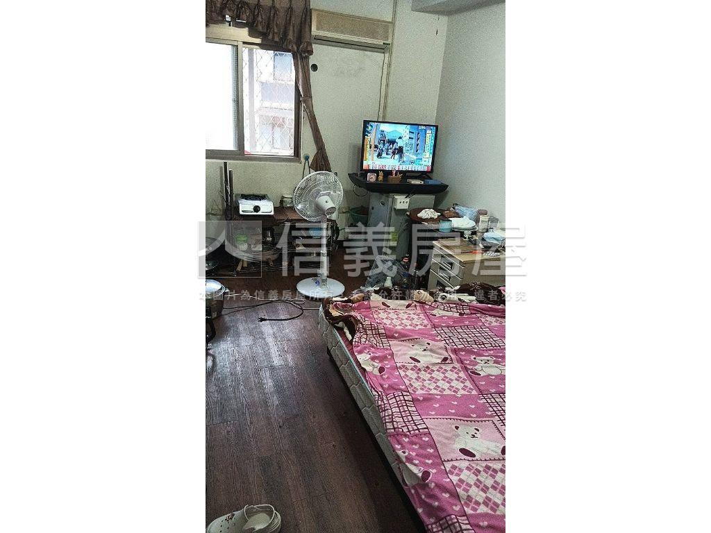 新生街收租四房房屋室內格局與周邊環境