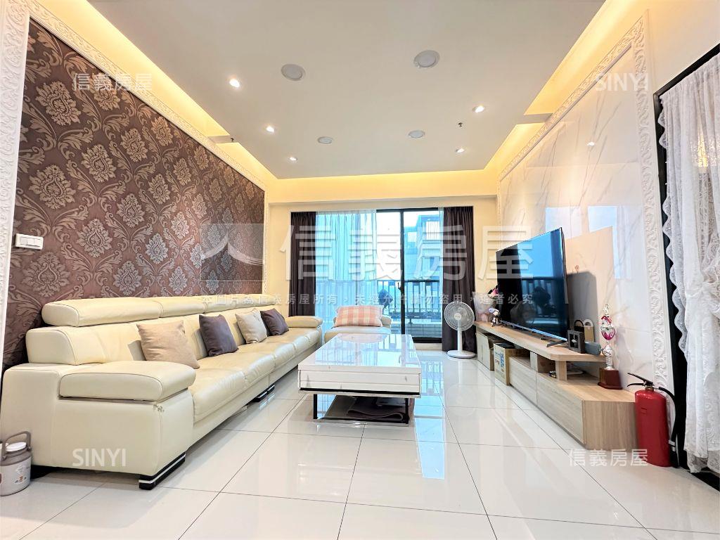 站前京華高樓景觀四房車位房屋室內格局與周邊環境