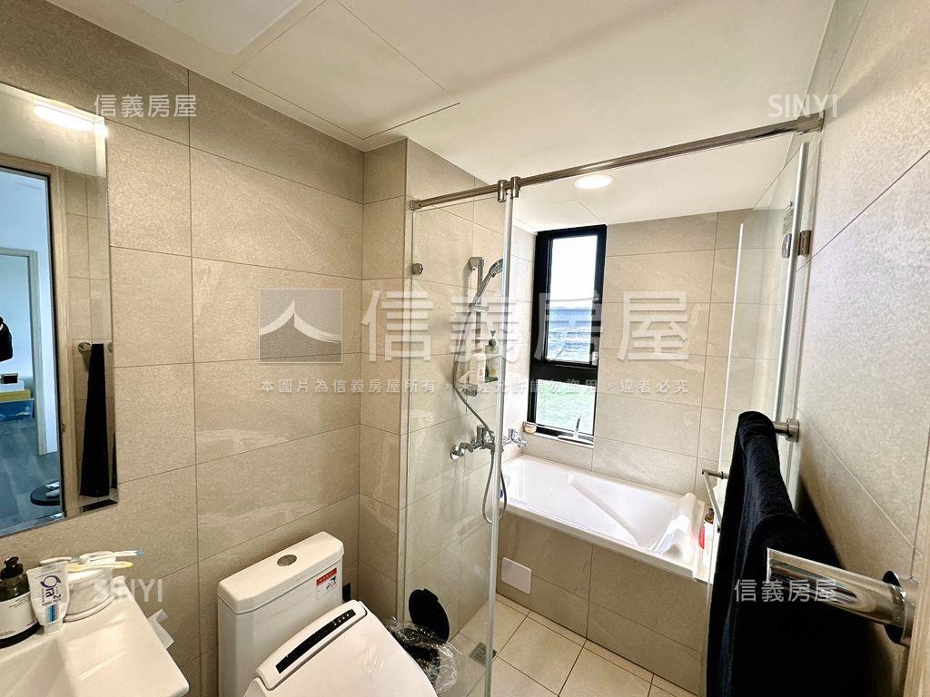 春城台北港高樓海景觀景台房屋室內格局與周邊環境