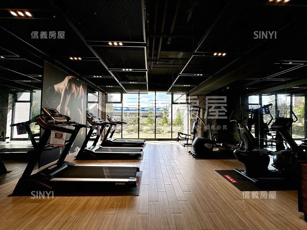 春城台北港高樓海景觀景台房屋室內格局與周邊環境