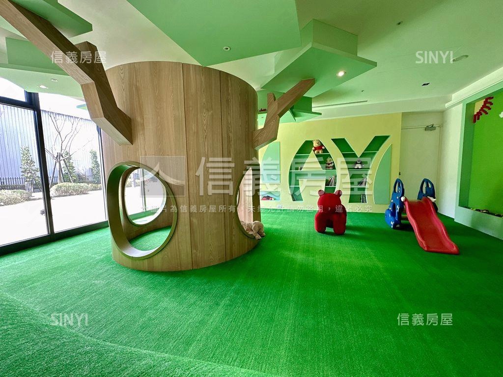 春城台北港高樓海景觀景台房屋室內格局與周邊環境