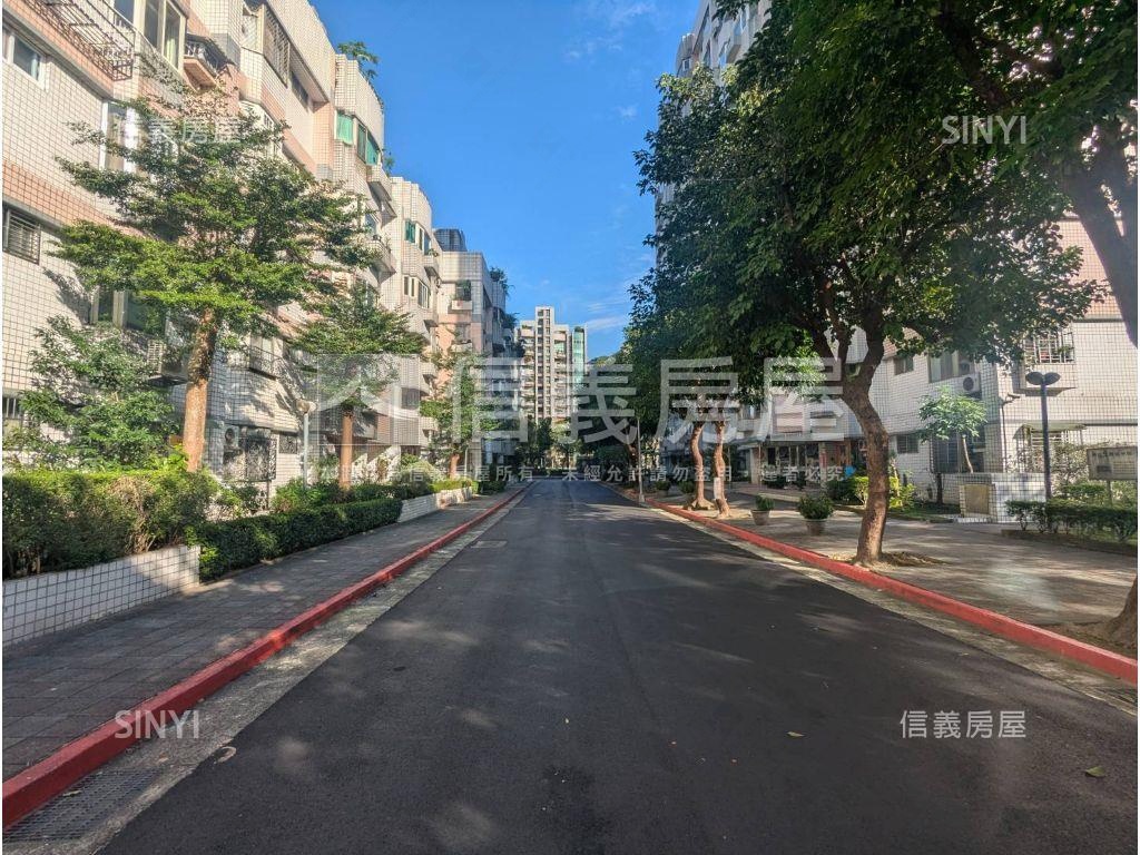 世貿新城綠意盎然一樓房屋室內格局與周邊環境