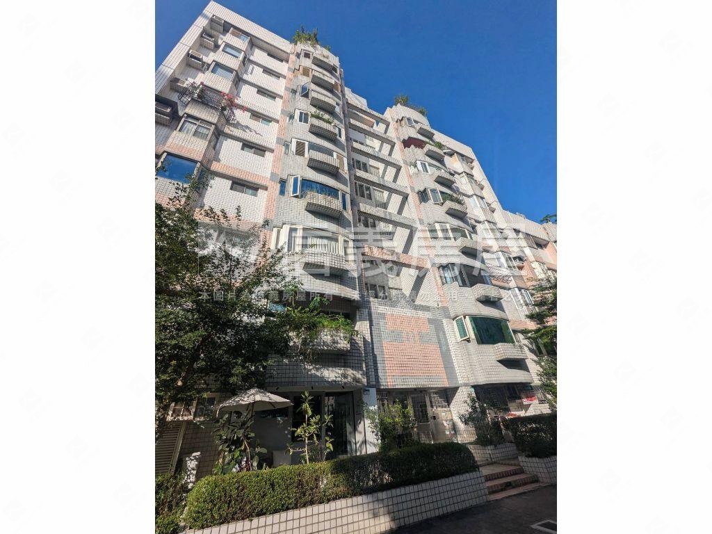 世貿新城綠意盎然一樓房屋室內格局與周邊環境