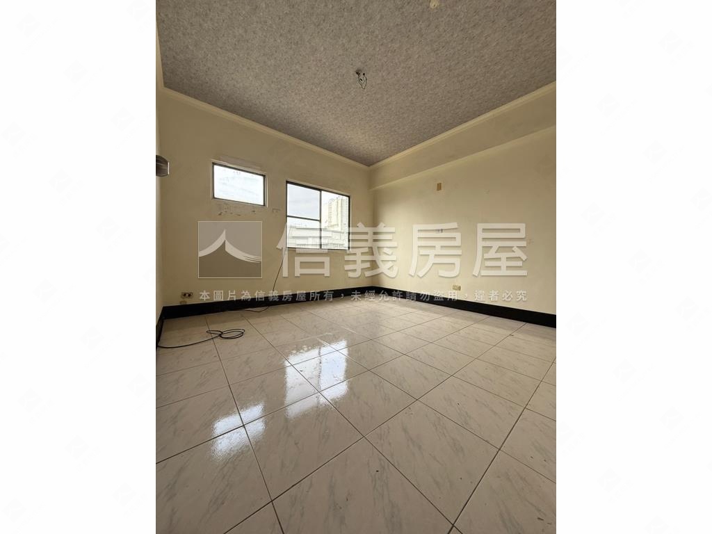 近水交社稀有三房釋出房屋室內格局與周邊環境