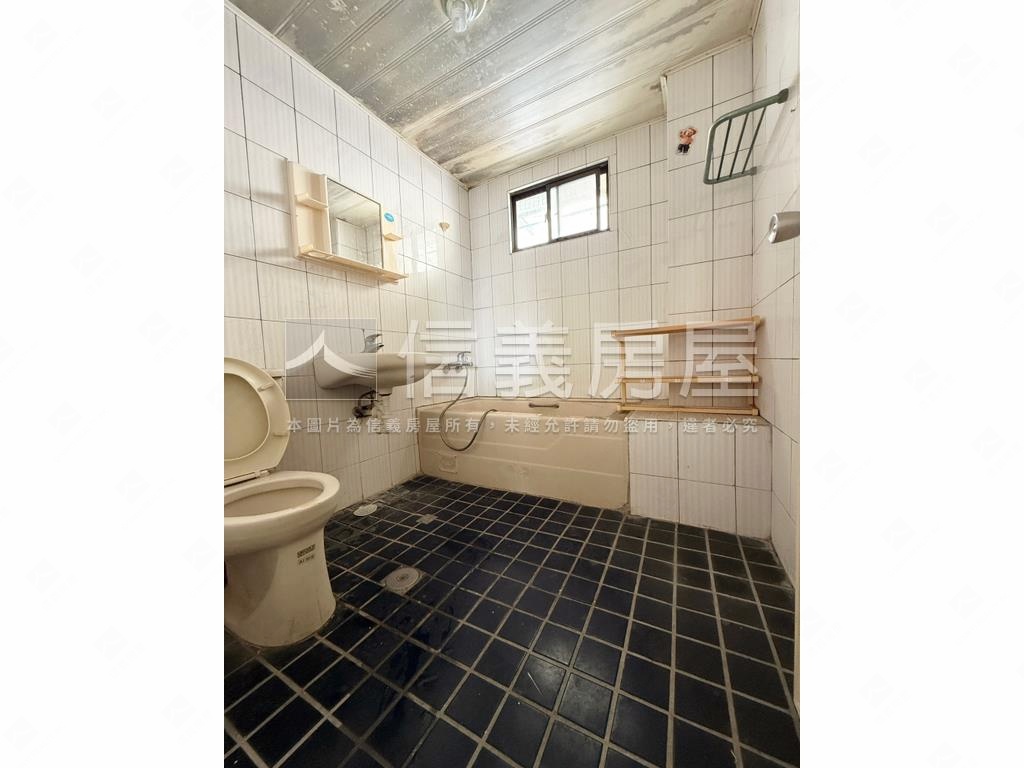 近水交社稀有三房釋出房屋室內格局與周邊環境