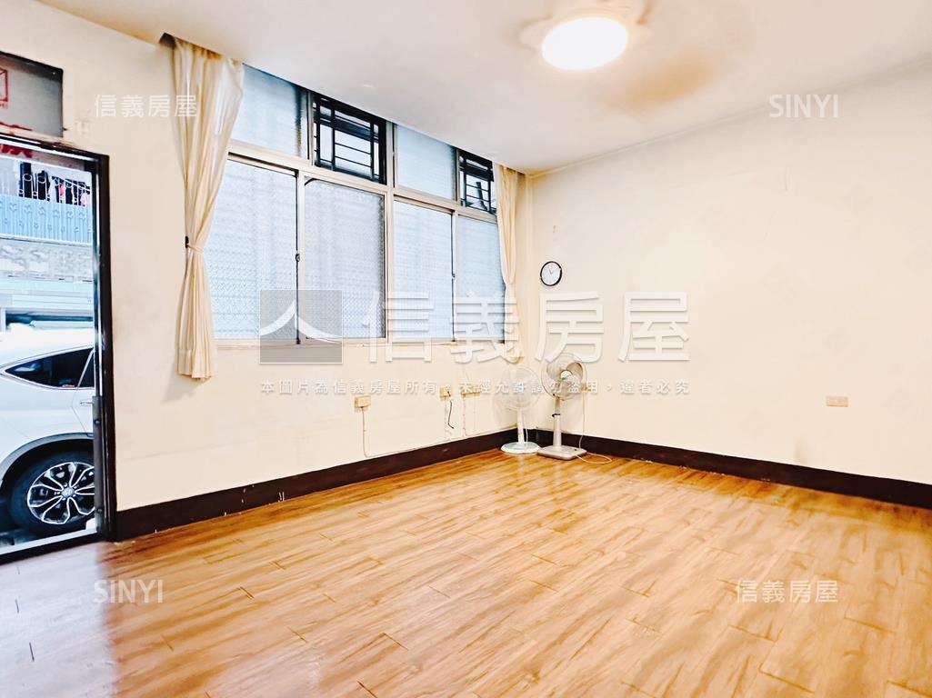 三重商工巷寬好停車一樓房屋室內格局與周邊環境
