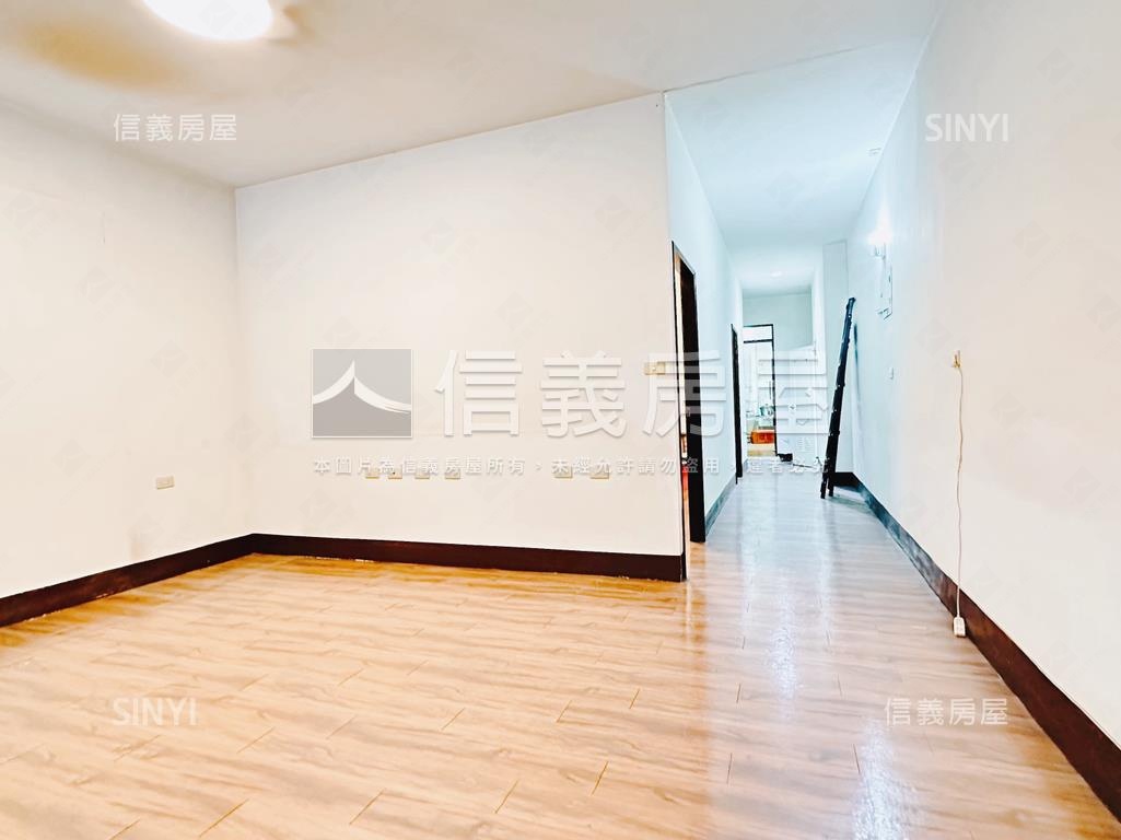 三重商工巷寬好停車一樓房屋室內格局與周邊環境