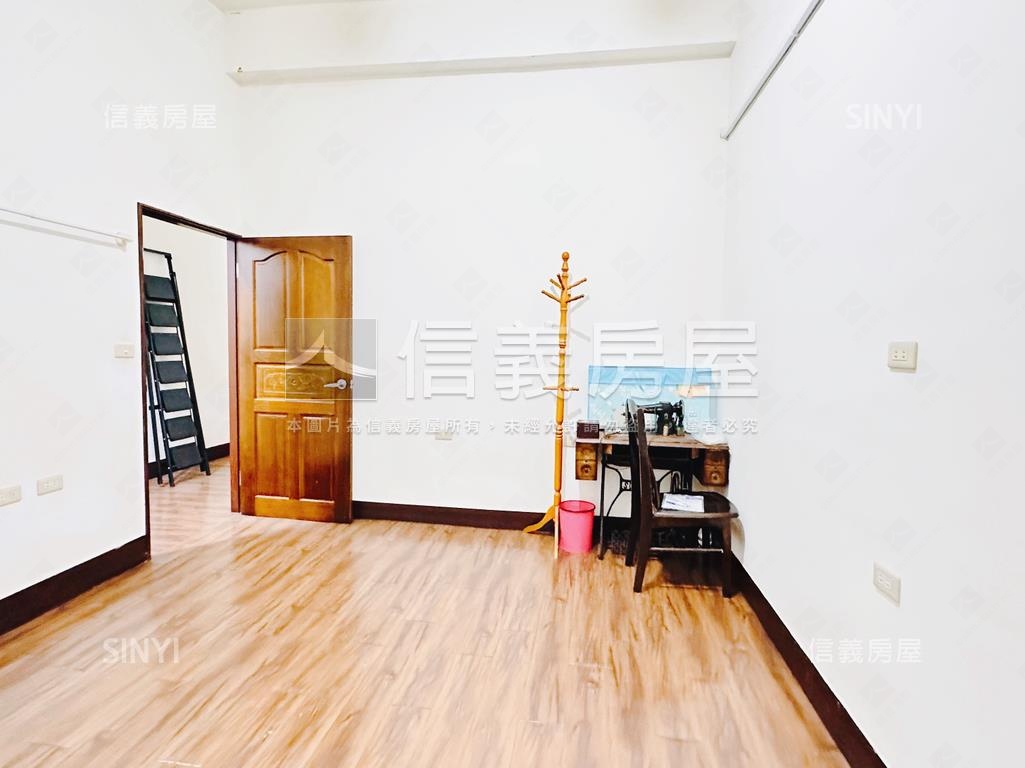 三重商工巷寬好停車一樓房屋室內格局與周邊環境