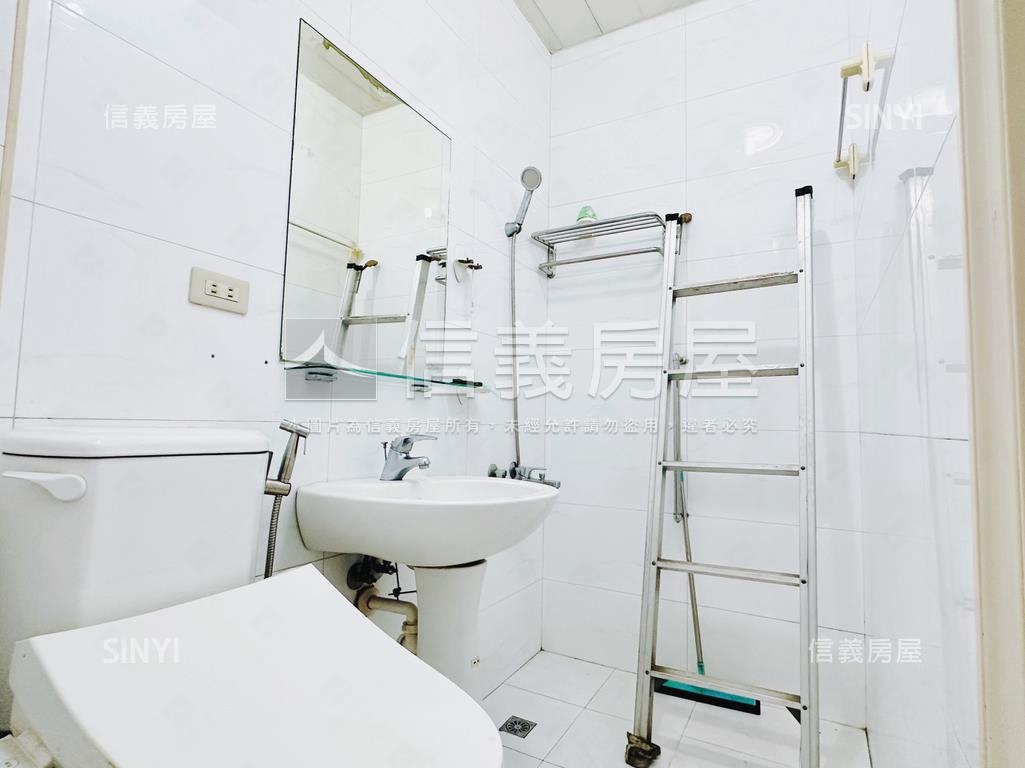 三重商工巷寬好停車一樓房屋室內格局與周邊環境