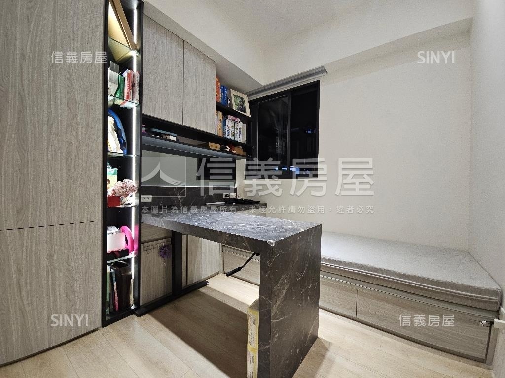 富宇天匯美妝三房車位房屋室內格局與周邊環境