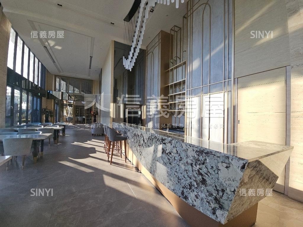 富宇天匯美妝三房車位房屋室內格局與周邊環境