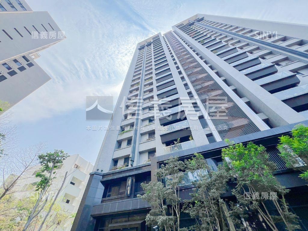 大城雲杉裝潢戶平車房屋室內格局與周邊環境