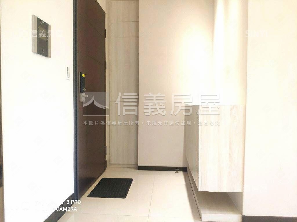 大安Ｖ●邊間高樓附車位房屋室內格局與周邊環境
