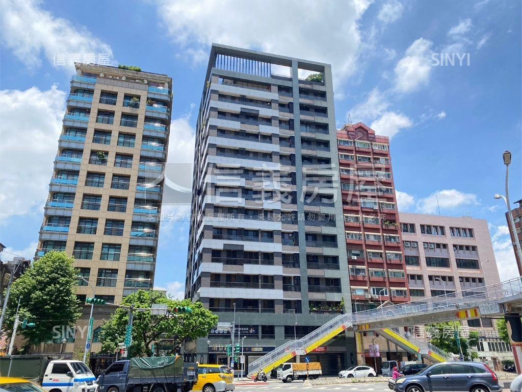 大安Ｖ●邊間高樓附車位房屋室內格局與周邊環境