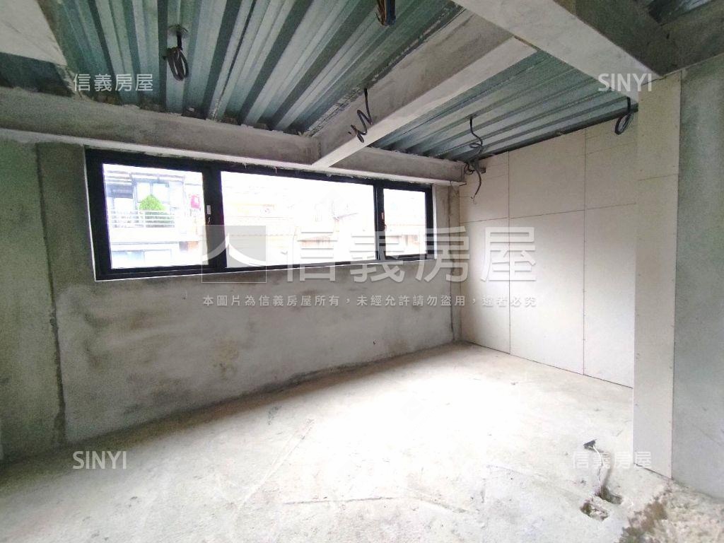 吉祥獨棟透天６房車位房屋室內格局與周邊環境