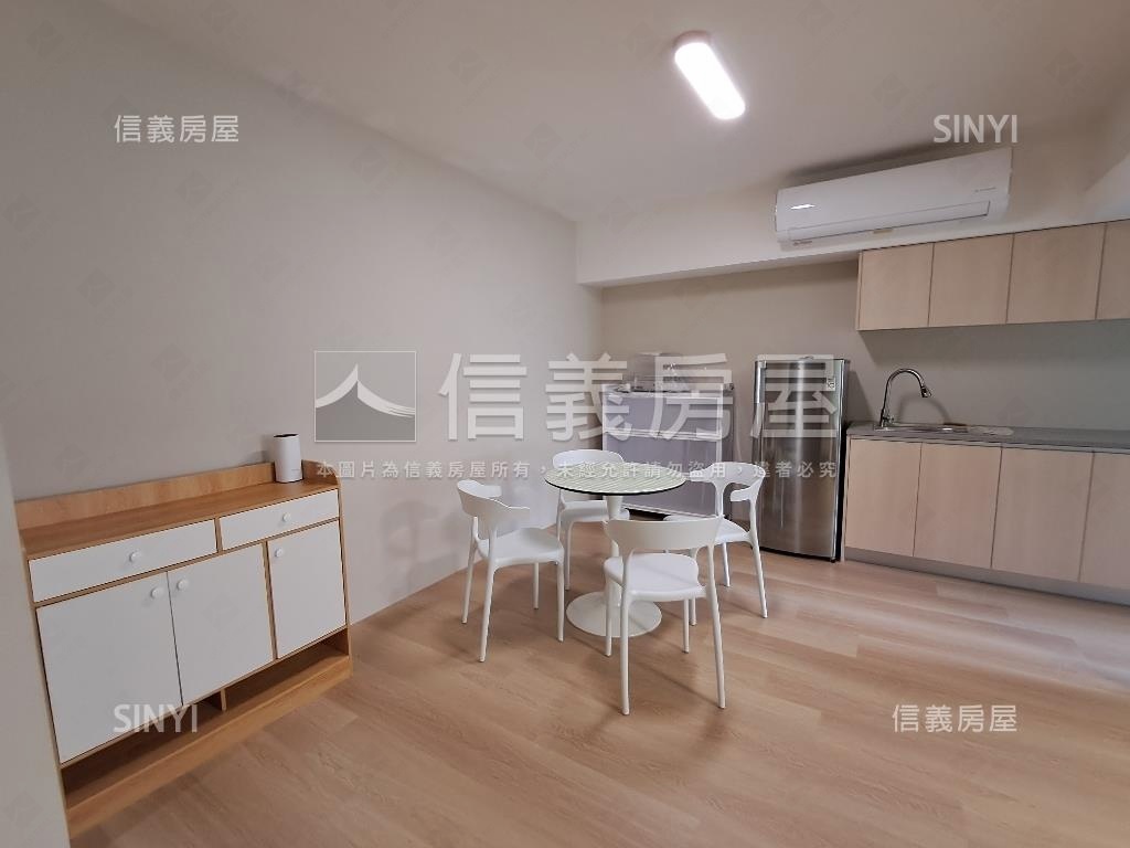 興中國宅美裝潢收租２套房房屋室內格局與周邊環境
