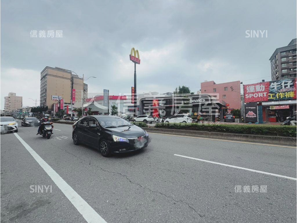內壢後站新津和府４房車位房屋室內格局與周邊環境