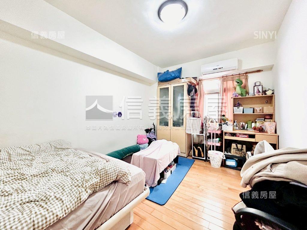 近水湳低總價電梯３房房屋室內格局與周邊環境