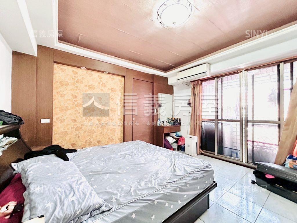 近水湳低總價電梯３房房屋室內格局與周邊環境