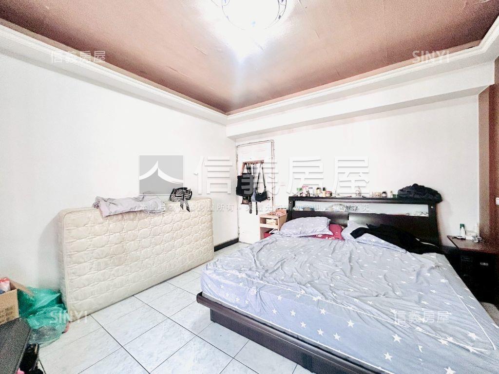 近水湳低總價電梯３房房屋室內格局與周邊環境