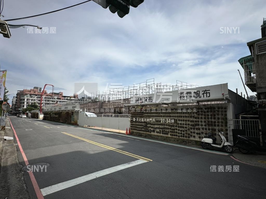 晴空大地３房車位房屋室內格局與周邊環境