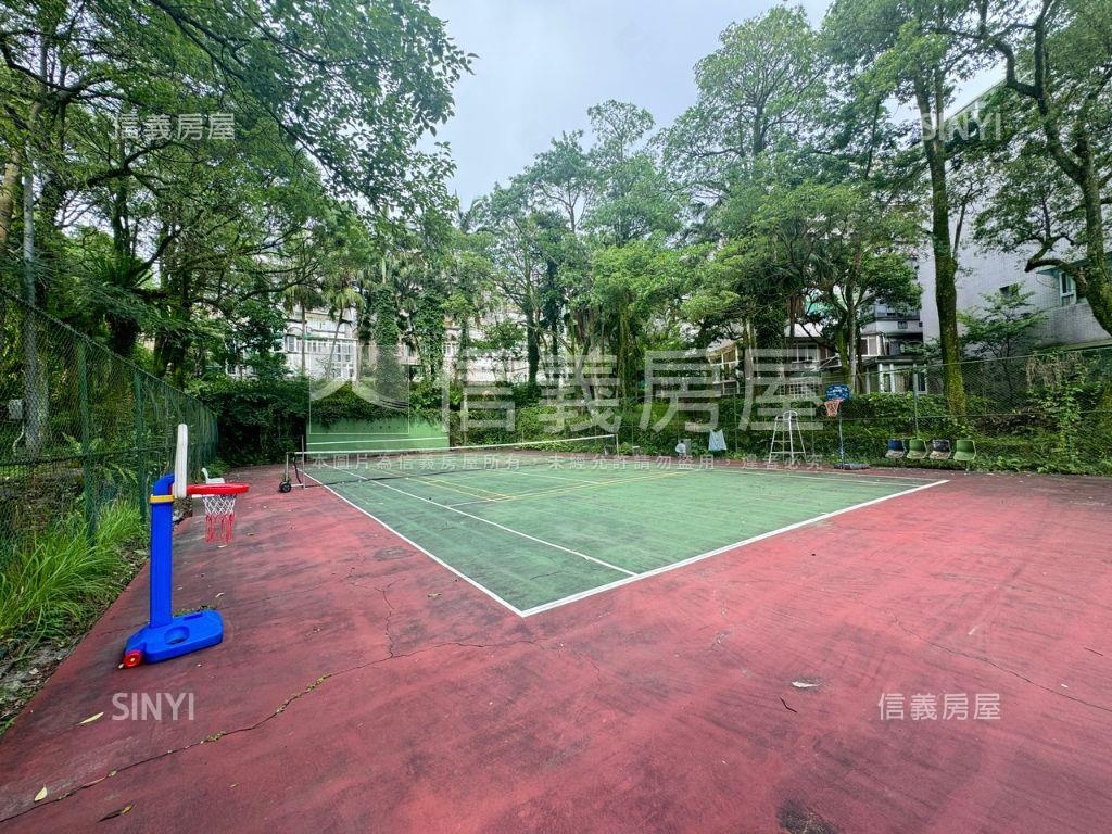 瓏山林一層一戶華廈房屋室內格局與周邊環境