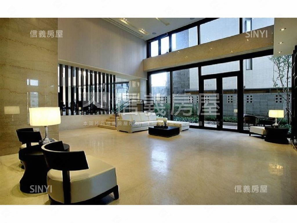 晴川岸近河畔金店面房屋室內格局與周邊環境