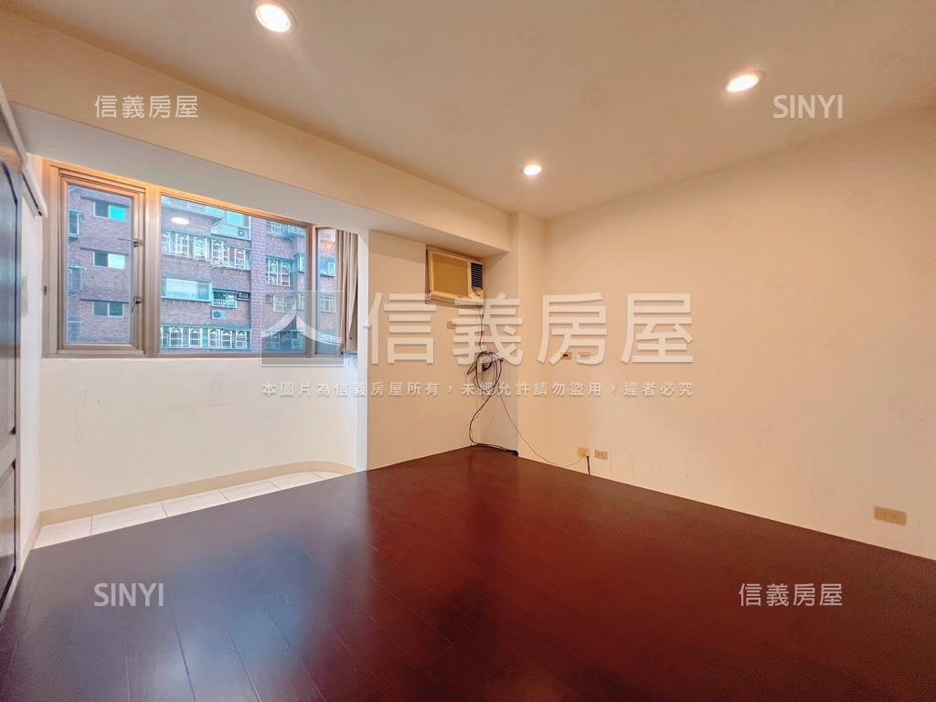彭福國小青年成家電梯三房房屋室內格局與周邊環境
