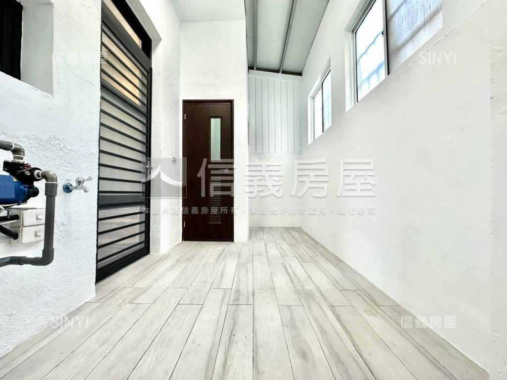 中西區｜民權路純白鑫店住房屋室內格局與周邊環境