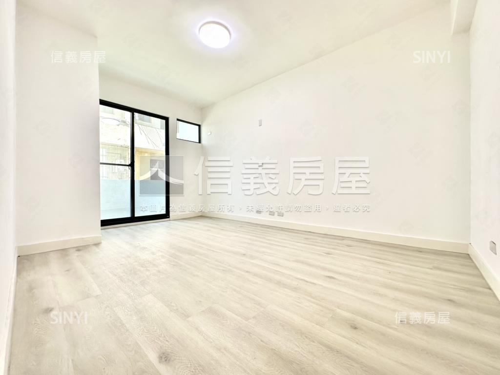 中西區｜民權路純白鑫店住房屋室內格局與周邊環境