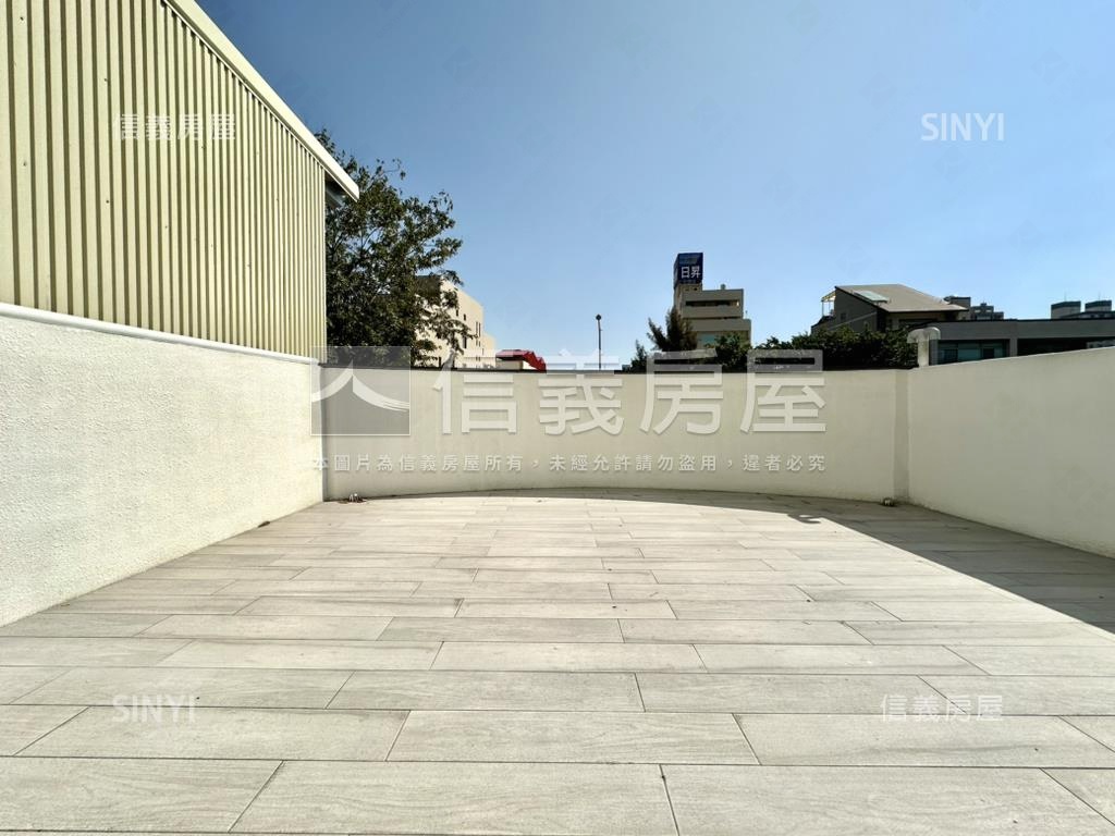中西區｜民權路純白鑫店住房屋室內格局與周邊環境