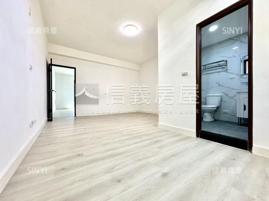中西區｜民權路純白鑫店住房屋室內格局與周邊環境