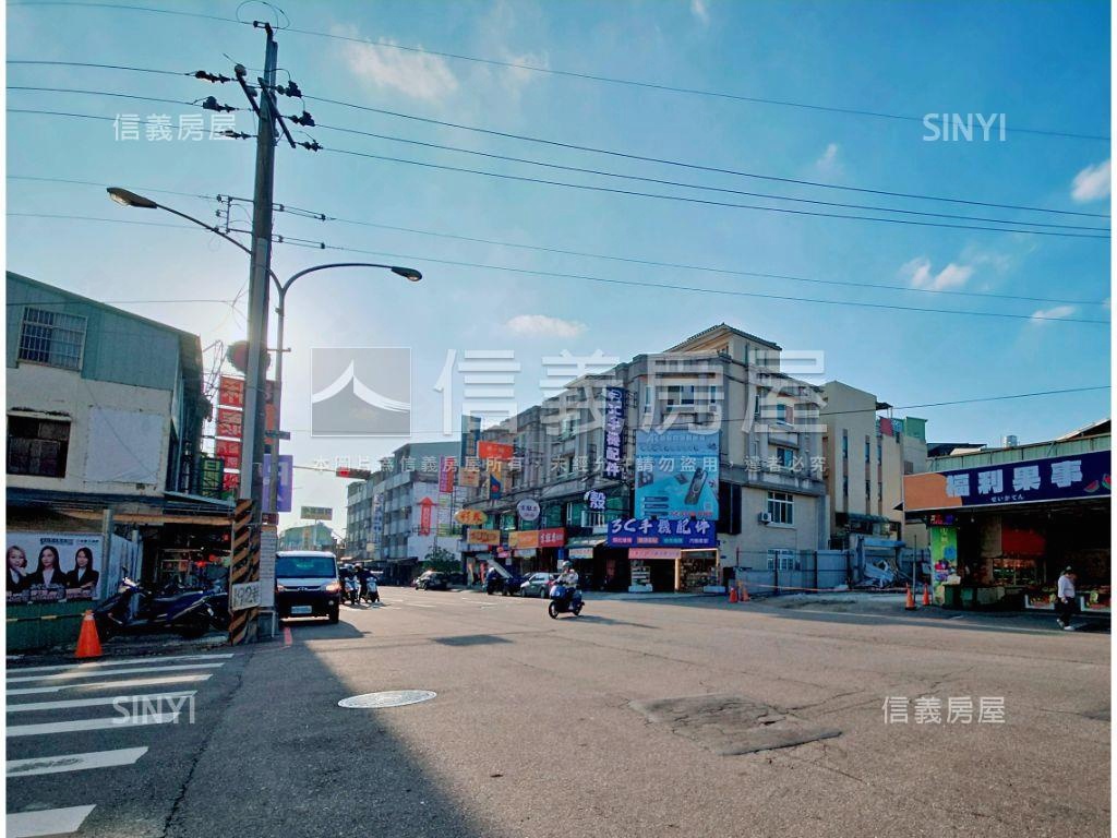 北屯東山商圈臨路透天房屋室內格局與周邊環境