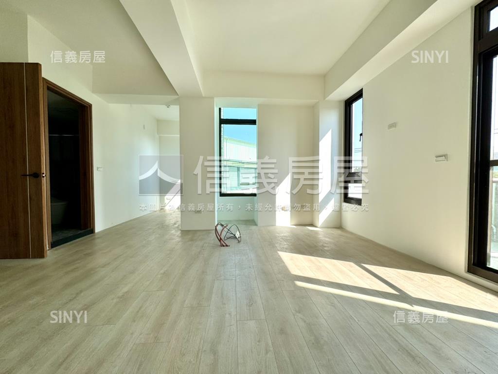 全新落成！臨路大面寬別墅房屋室內格局與周邊環境