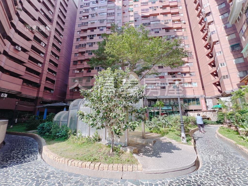 城市經典★面國圖館視野戶房屋室內格局與周邊環境