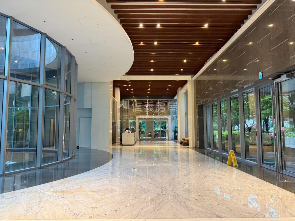 養心殿高樓大器豪邸房屋室內格局與周邊環境