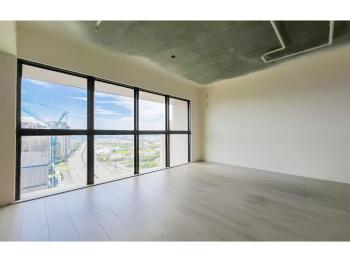 破百坪帝王視野雙平面車✨