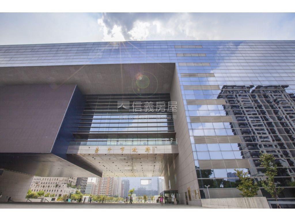 台中帝寶高樓層視野戶房屋室內格局與周邊環境