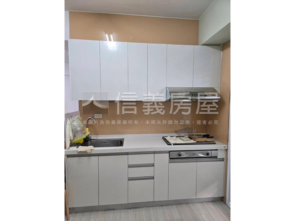 愛心路溫馨裝潢大兩房房屋室內格局與周邊環境