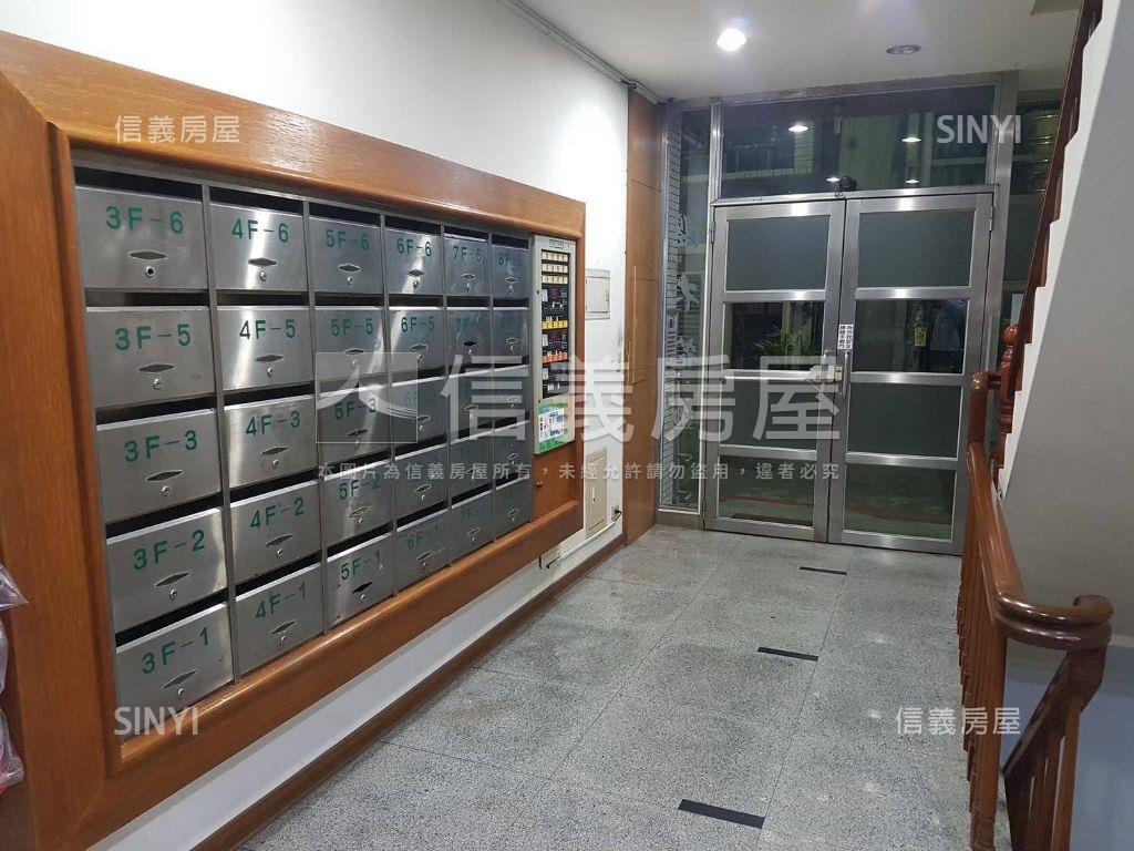 近文心景觀兩房車位房屋室內格局與周邊環境