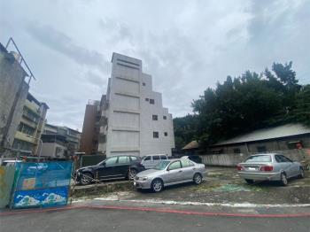 中正區黑土雙面臨路住地