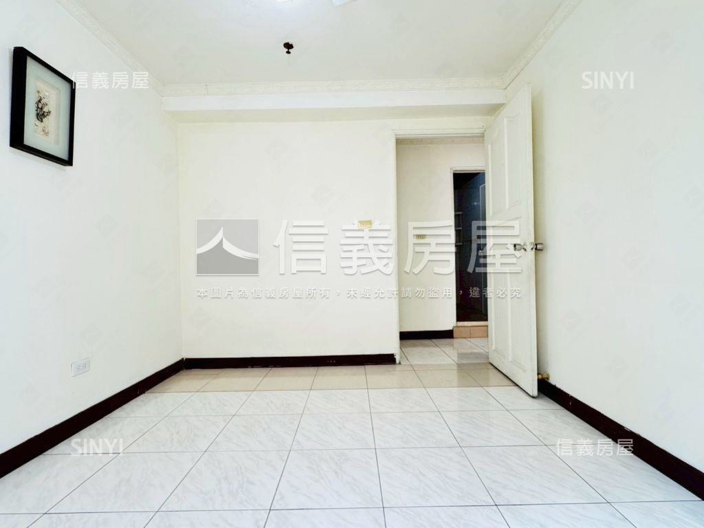 凡爾賽宮｜高層闊居平車房屋室內格局與周邊環境