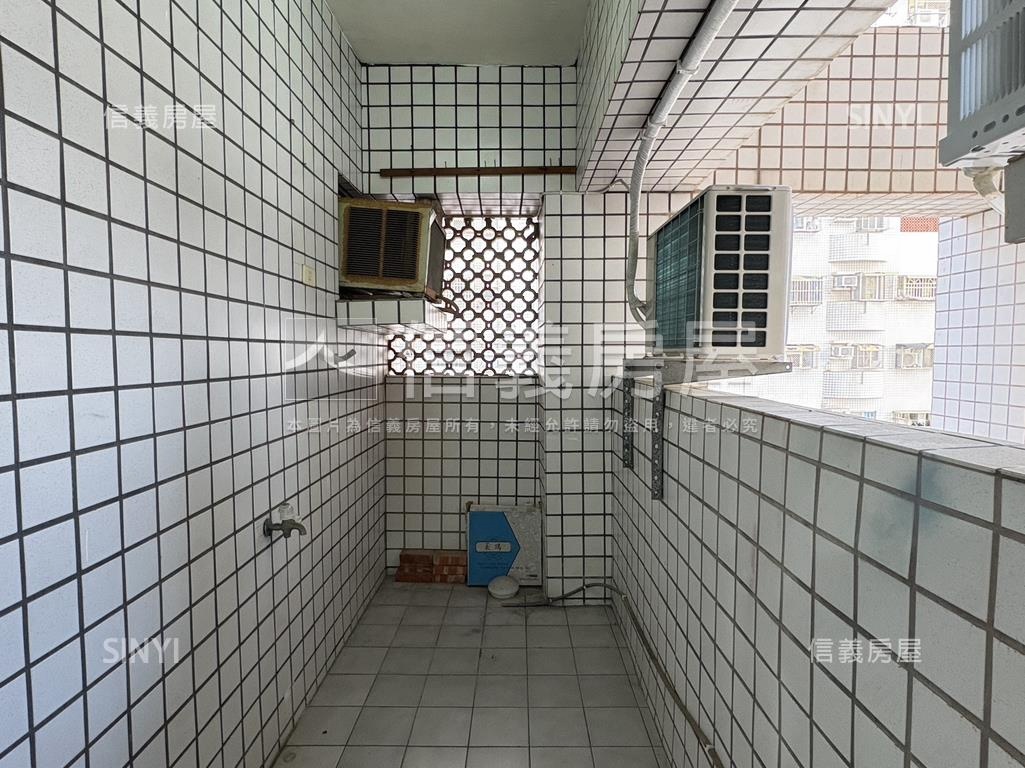 凡爾賽宮｜高層闊居平車房屋室內格局與周邊環境