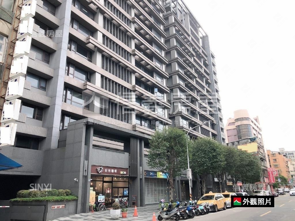 吉美和風Ｂ４優質坡平車位房屋室內格局與周邊環境