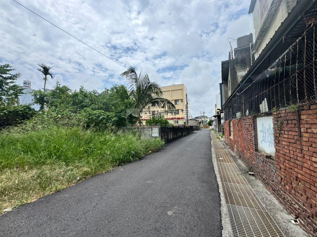 伸港興家立業乙工用地Ｂ房屋室內格局與周邊環境