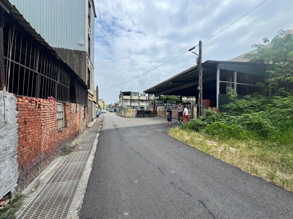 伸港興家立業乙工用地Ｂ房屋室內格局與周邊環境