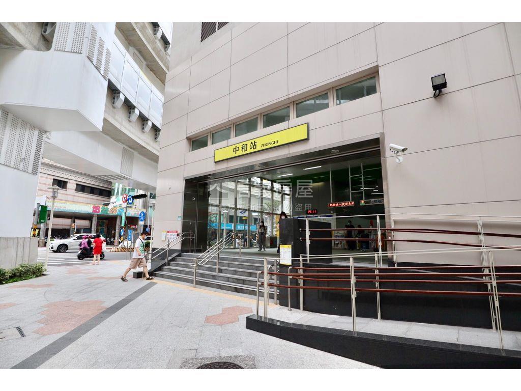 近未來萬大捷運大空間房屋室內格局與周邊環境