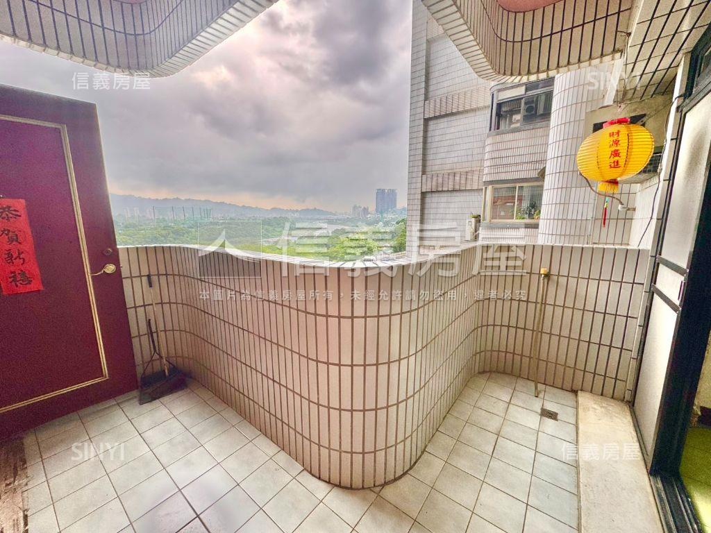 名仕花園正面河景方正３房房屋室內格局與周邊環境